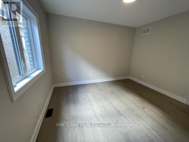 76 Bearberry Road, Springwater, Ontario  L0L 1Y3 - Photo 23 - S12353644