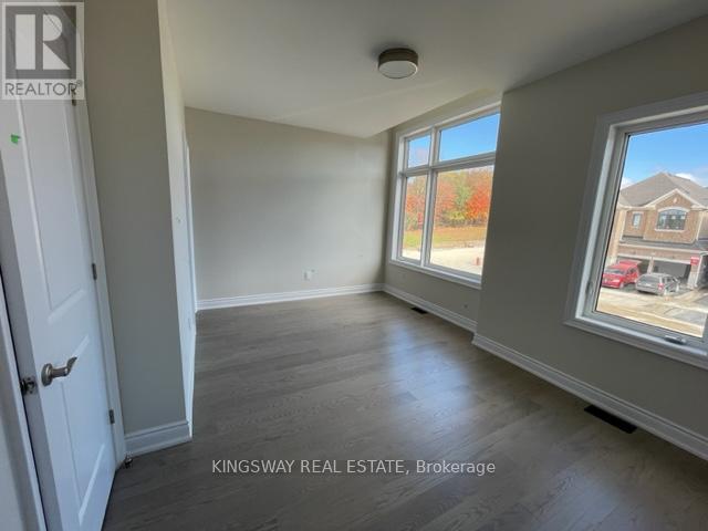 76 Bearberry Road, Springwater, Ontario  L0L 1Y3 - Photo 29 - S12353644