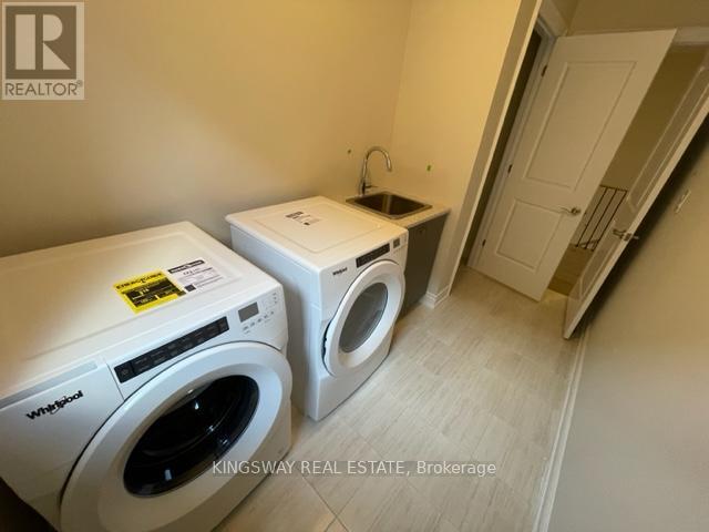 76 Bearberry Road, Springwater, Ontario  L0L 1Y3 - Photo 35 - S12353644