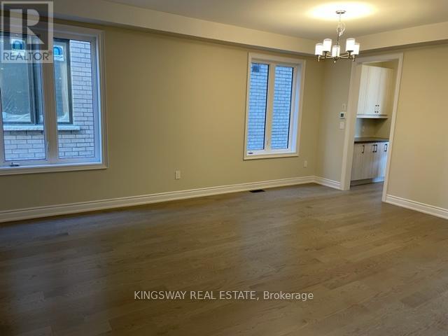 76 Bearberry Road, Springwater, Ontario  L0L 1Y3 - Photo 9 - S12353644