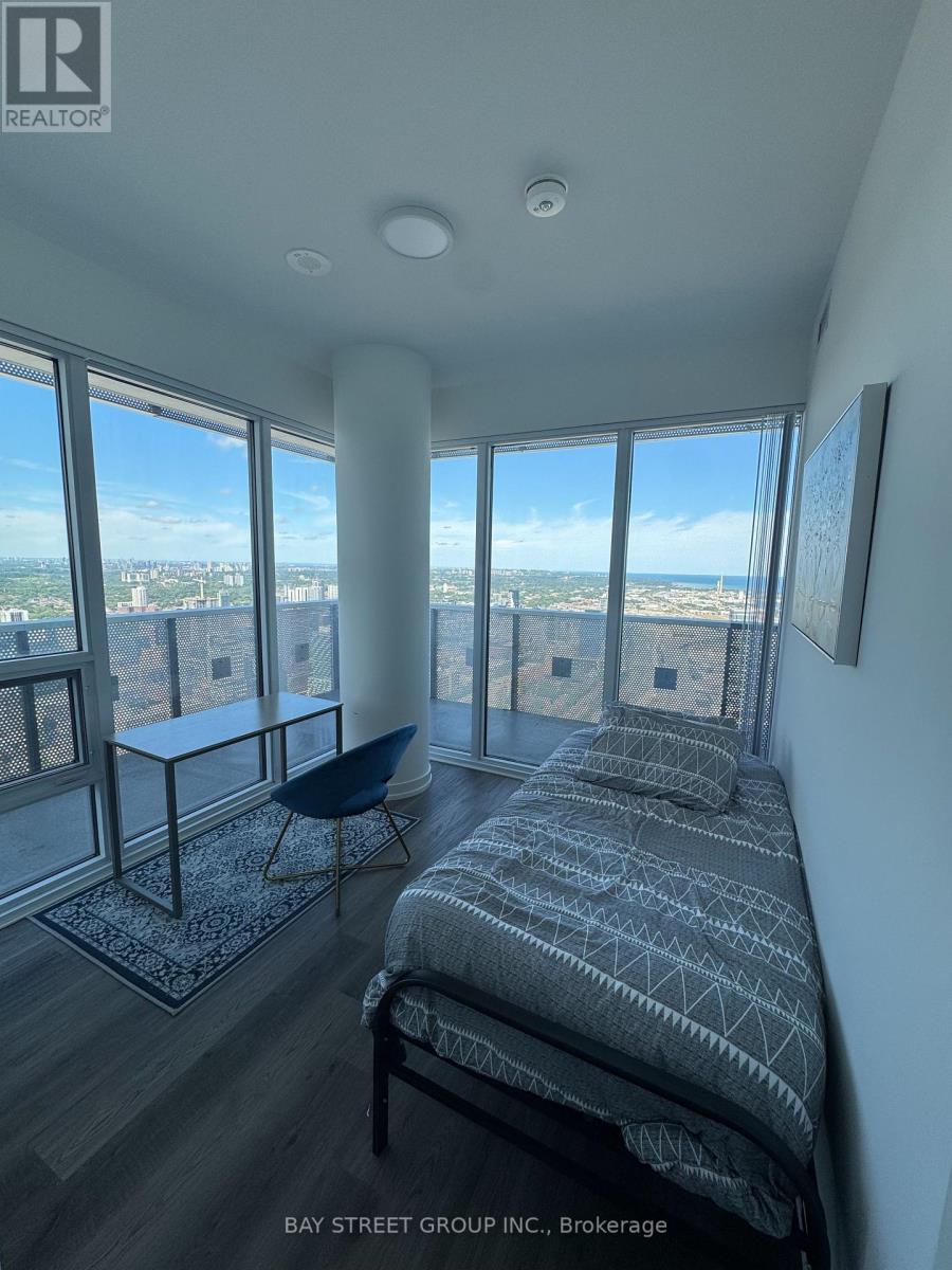 6805 - 55 Cooper Street, Toronto, Ontario  M5E 0G1 - Photo 2 - C12349527
