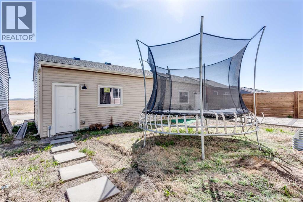 7561 202 Avenue Se, Calgary, Alberta  T3S 0E9 - Photo 34 - A2217122