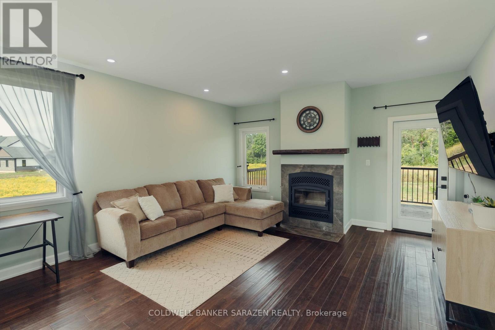 19 Tilly Lane, North Grenville, Ontario  K0G 1S0 - Photo 3 - X12339802