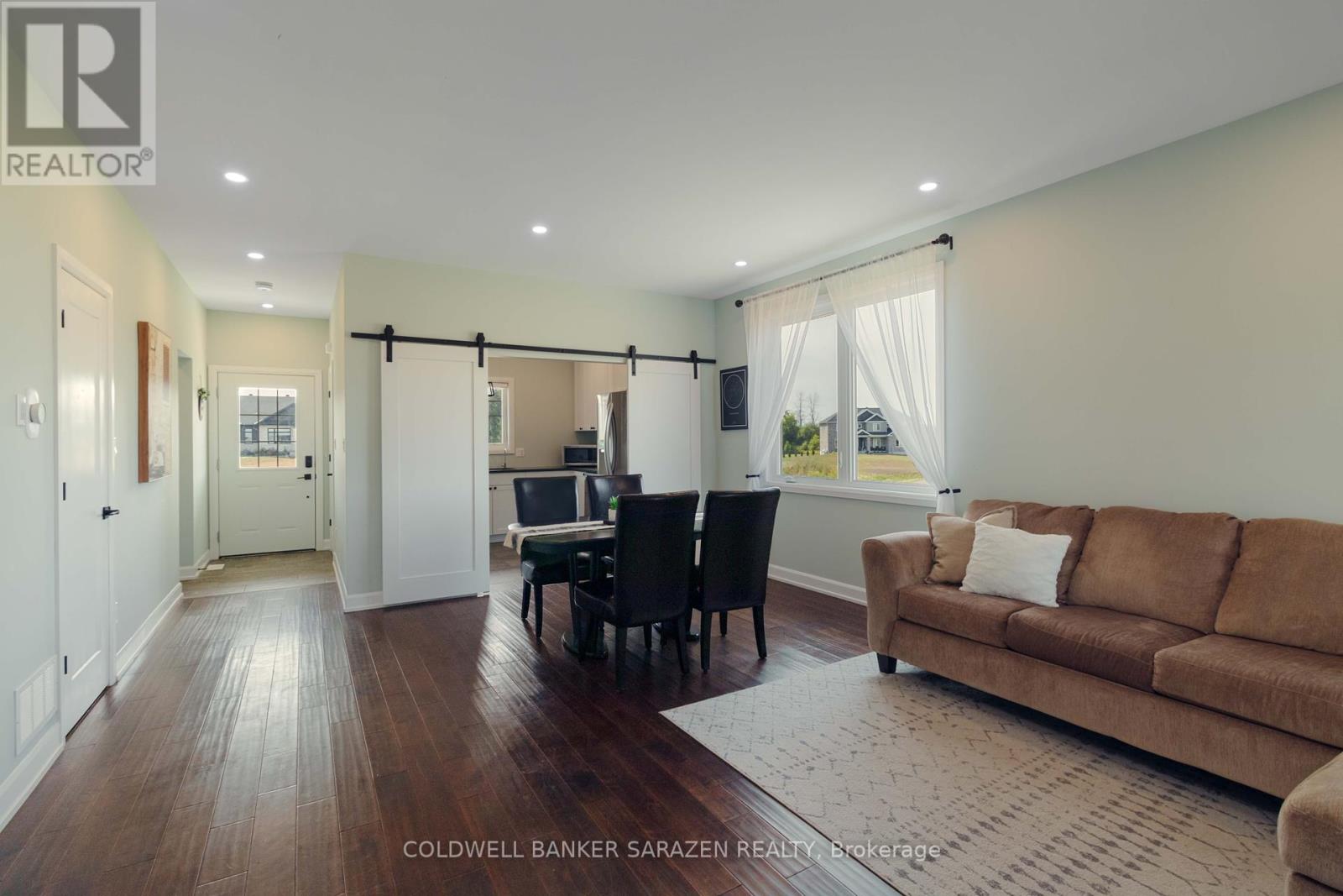 19 Tilly Lane, North Grenville, Ontario  K0G 1S0 - Photo 7 - X12339802