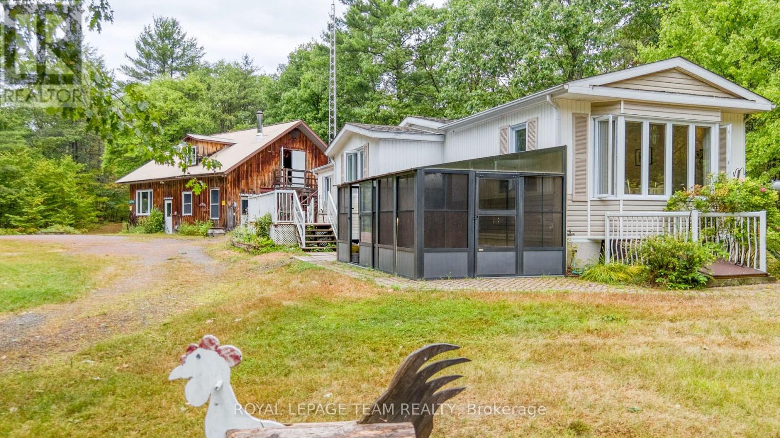 200 Smith Lane, Mississippi Mills, Ontario  K0A 2X0 - Photo 3 - X12353884