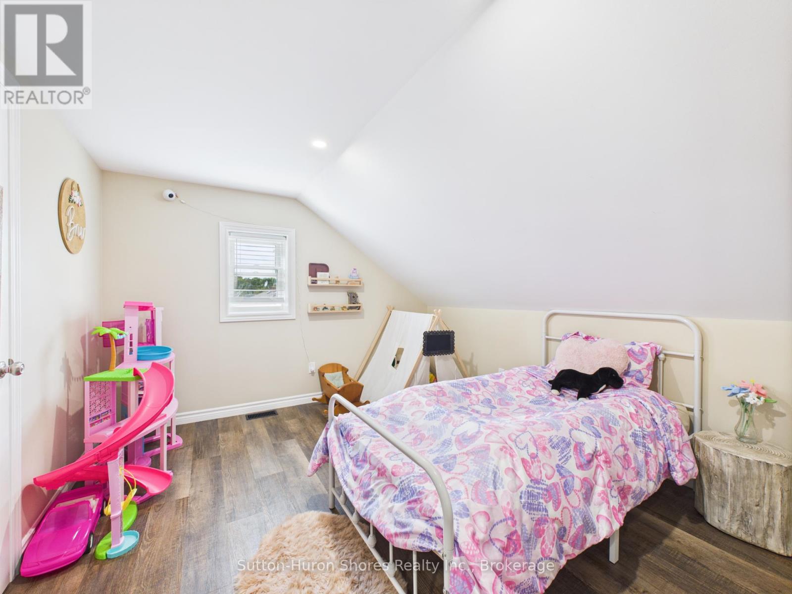 24 Market Street, Arran-Elderslie, Ontario  N0H 2N0 - Photo 18 - X12352772