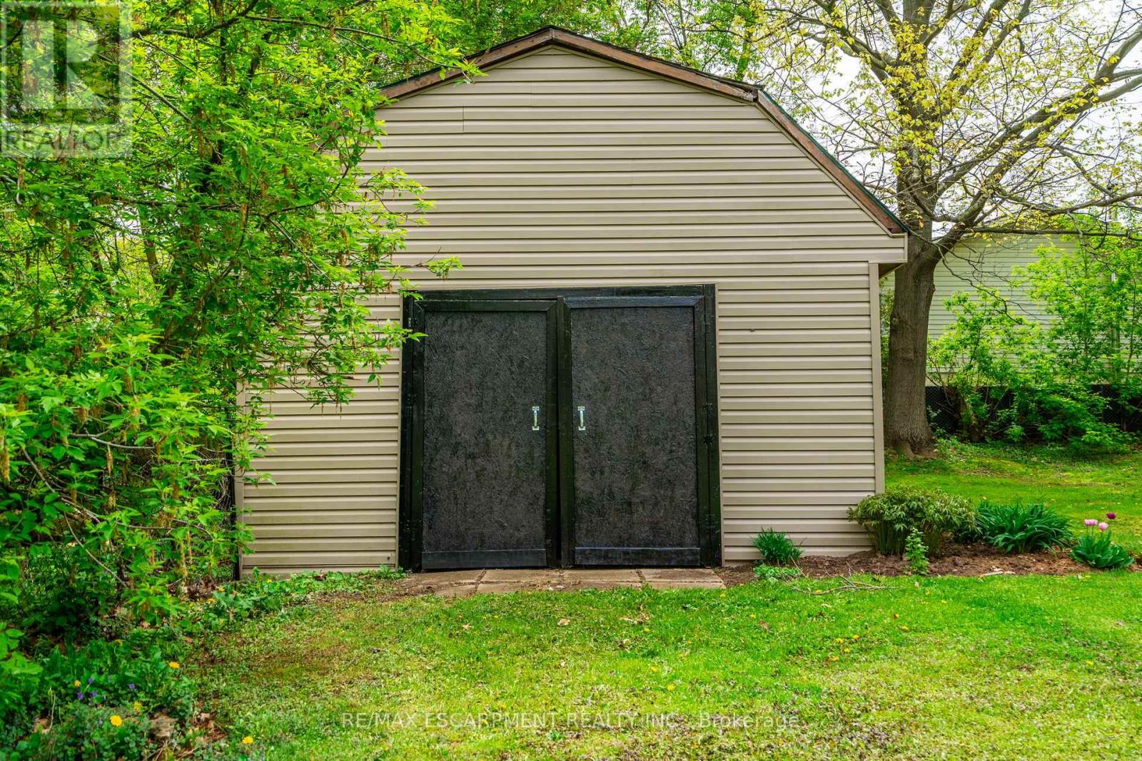 152 Concession 7 Road E, Hamilton, Ontario  L0R 1V0 - Photo 36 - X12353864