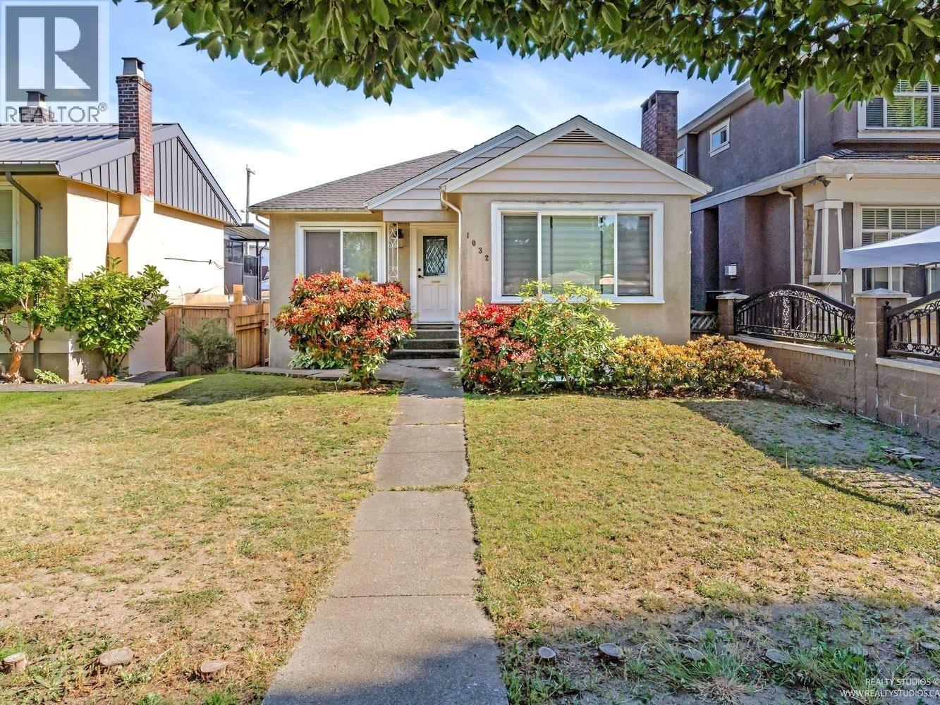 1032 E 49TH AVENUE, Vancouver, British Columbia