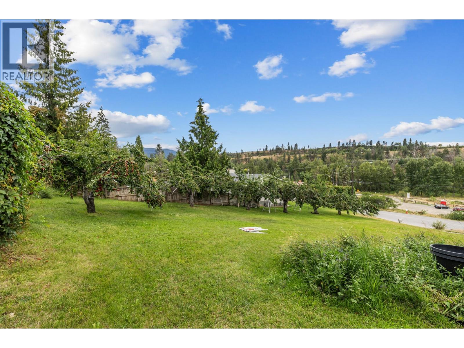 1915 Hollywood Road S, Kelowna, British Columbia  V1X 4P5 - Photo 22 - 10355734