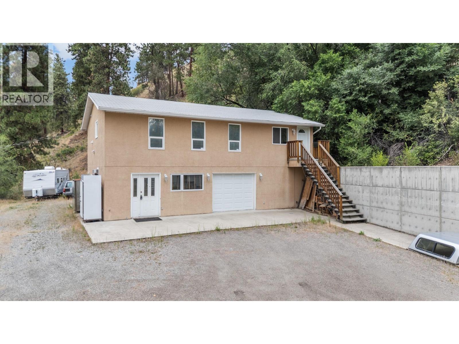 1915 Hollywood Road S, Kelowna, British Columbia  V1X 4P5 - Photo 4 - 10355734