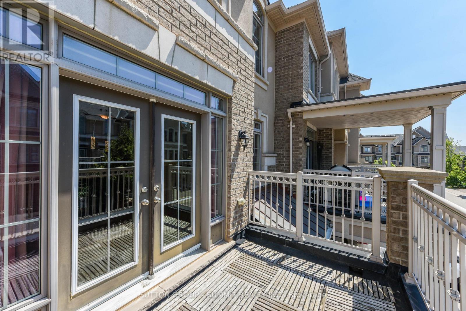 Property at 54 - 2435 GREENWICH DRIVE image 3