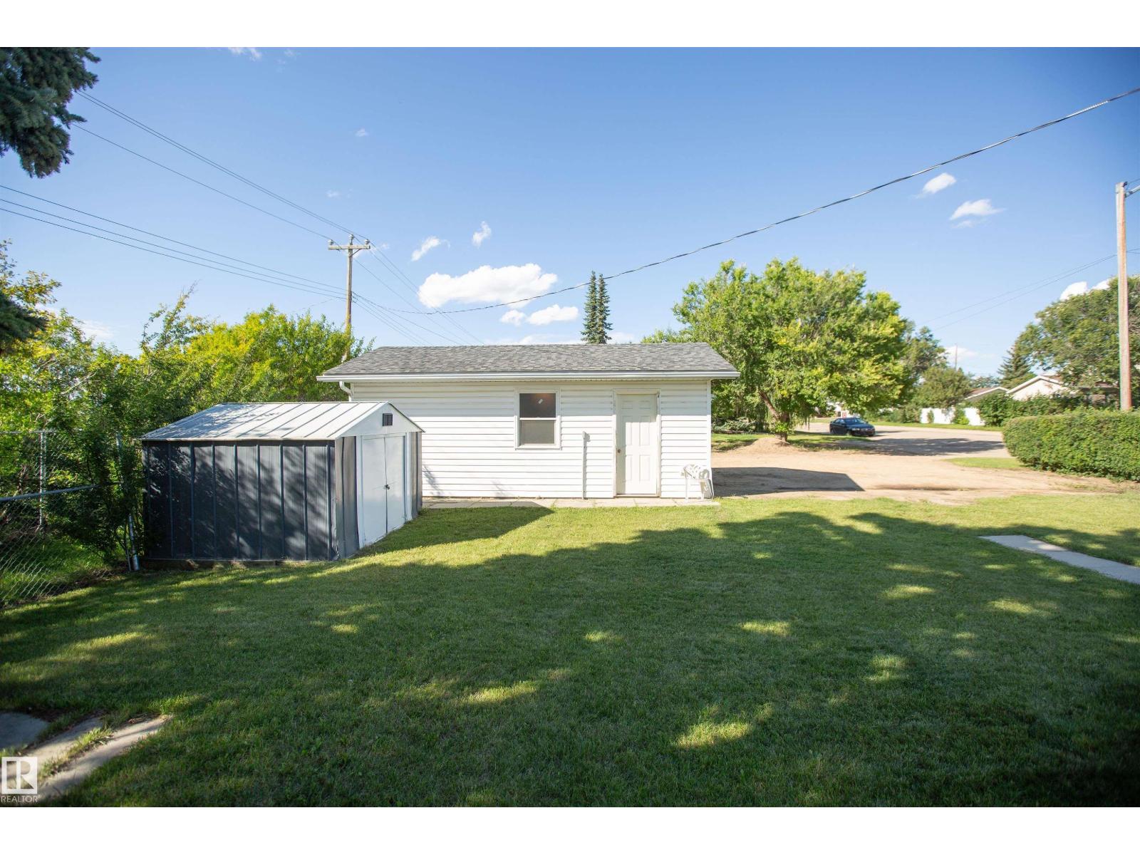 5530 46 St, Barrhead, Alberta  T7N 1K6 - Photo 15 - E4453441