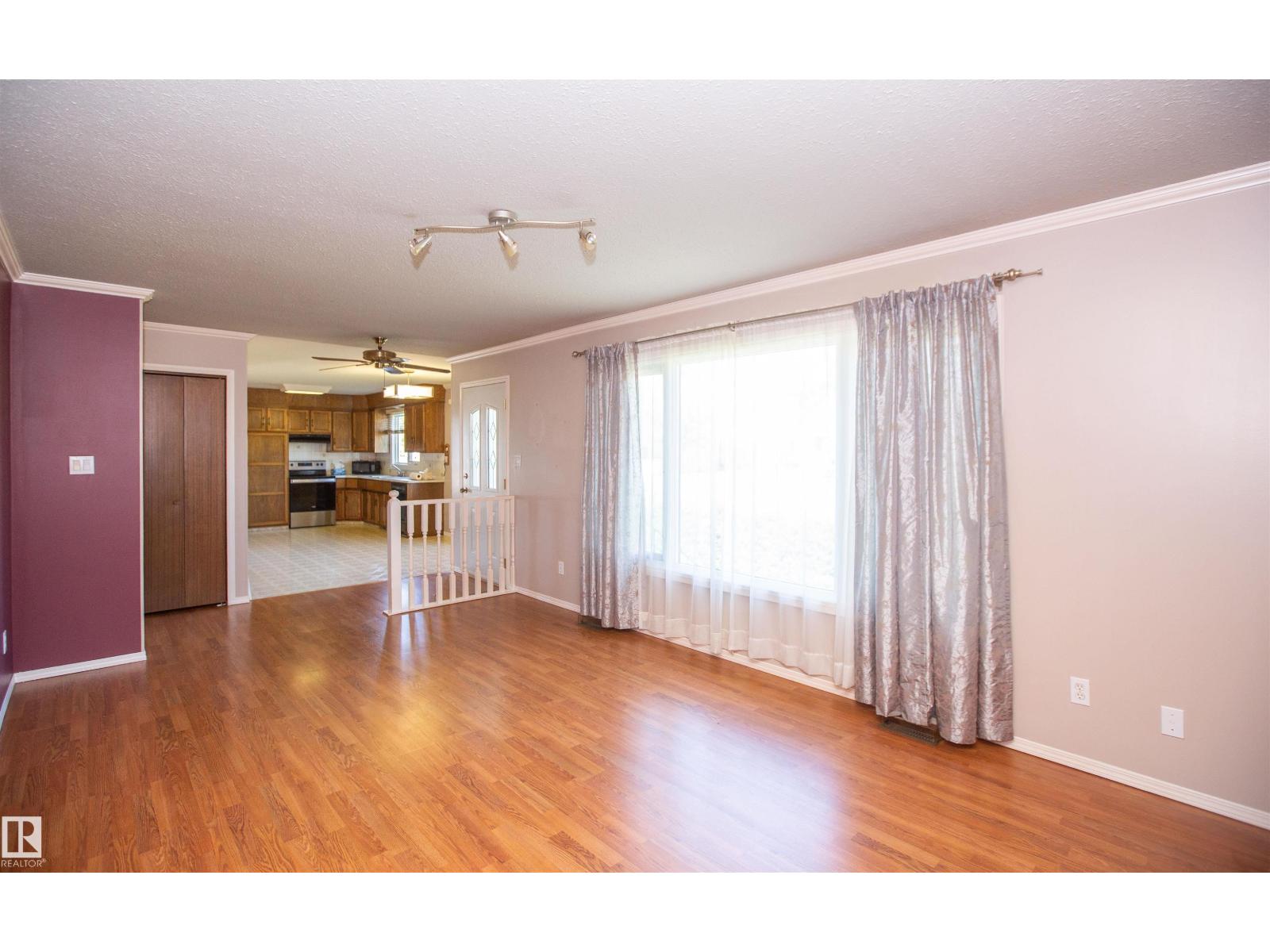 5530 46 St, Barrhead, Alberta  T7N 1K6 - Photo 27 - E4453441