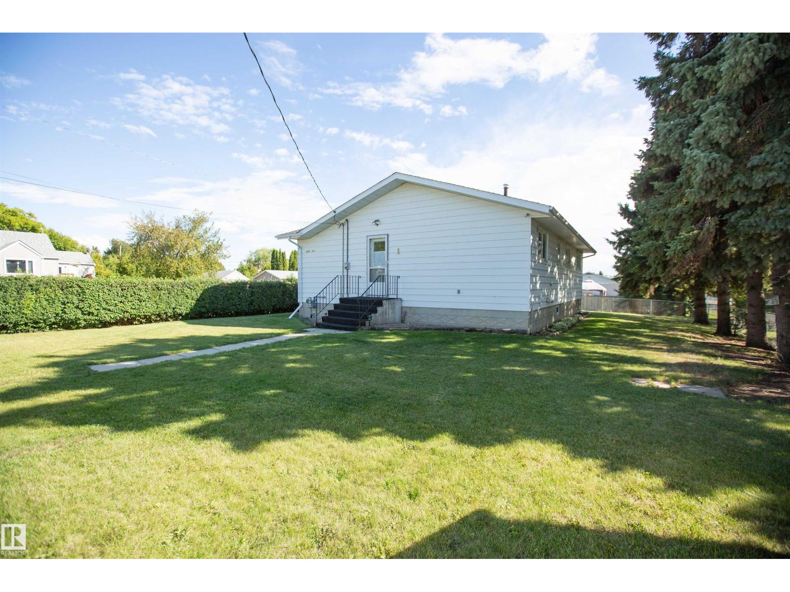 5530 46 St, Barrhead, Alberta  T7N 1K6 - Photo 11 - E4453441