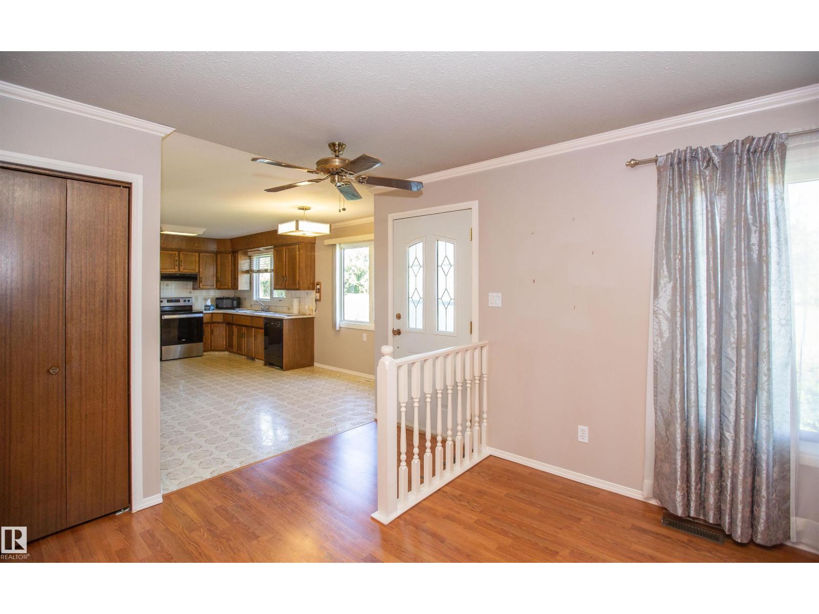 5530 46 St, Barrhead, Alberta  T7N 1K6 - Photo 24 - E4453441