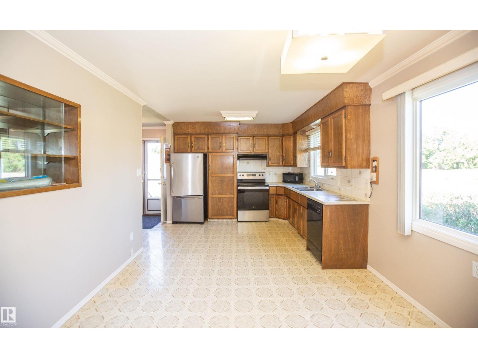 5530 46 St, Barrhead, Alberta  T7N 1K6 - Photo 37 - E4453441