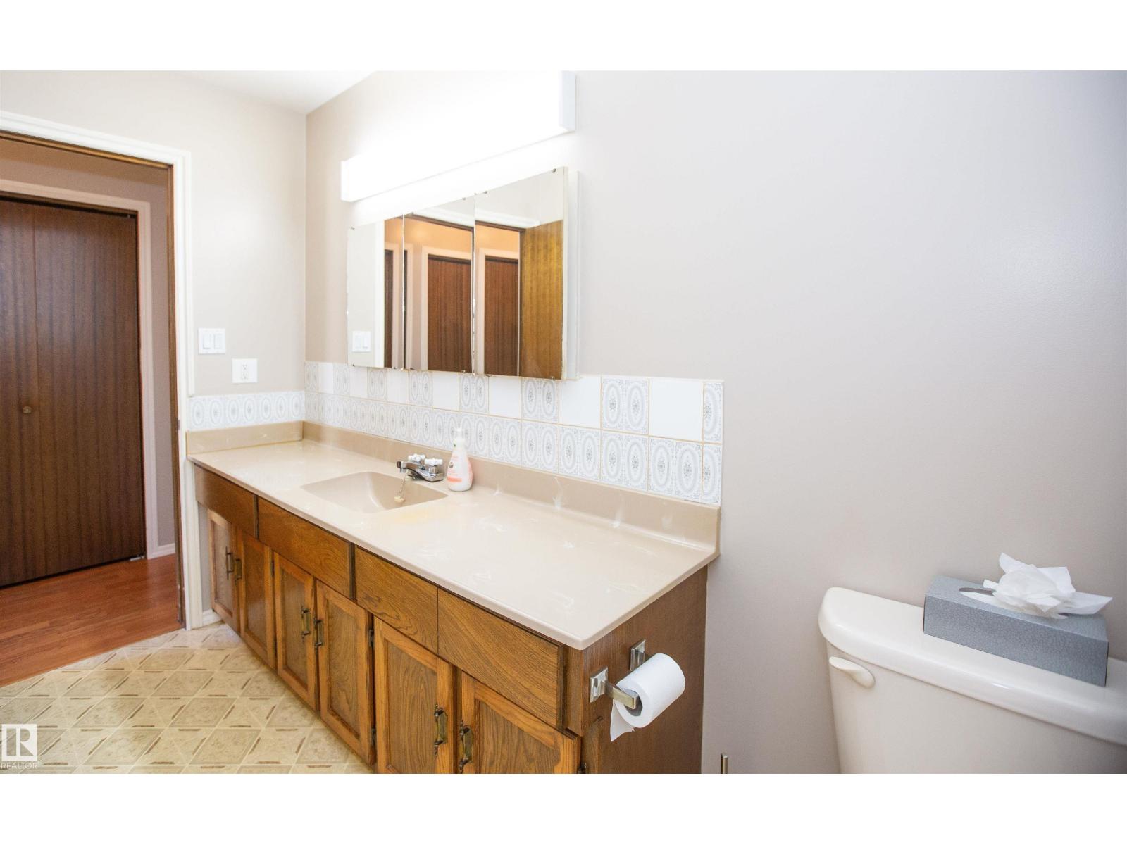 5530 46 St, Barrhead, Alberta  T7N 1K6 - Photo 48 - E4453441