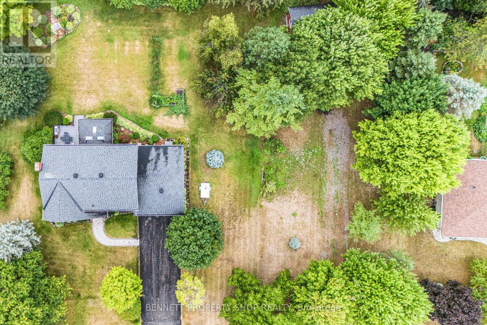 2 Fairholme Drive, South Dundas, Ontario  K0C 1X0 - Photo 4 - X12353905