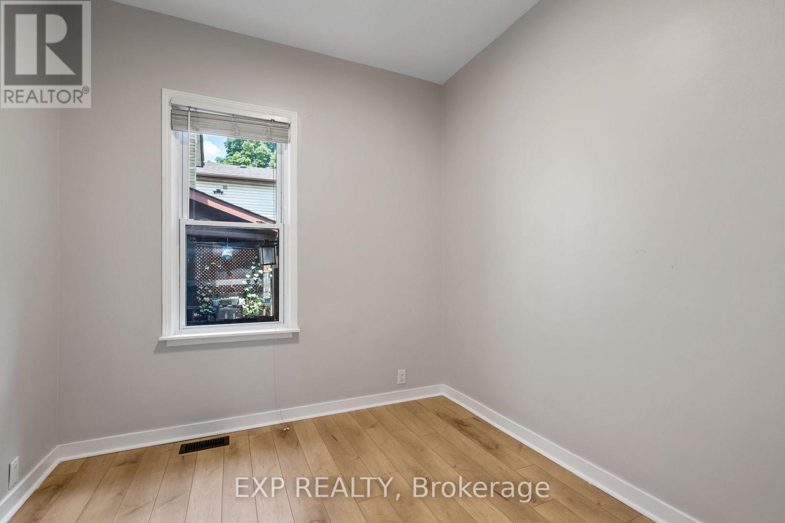 1 - 318 Ashland Avenue, London East, Ontario  N5W 4E6 - Photo 18 - X12353895