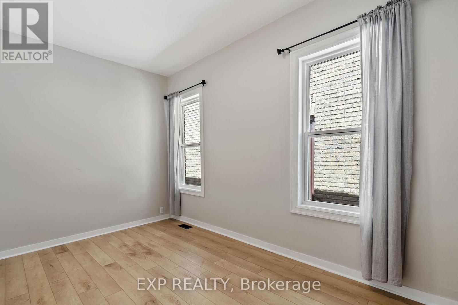 1 - 318 Ashland Avenue, London East, Ontario  N5W 4E6 - Photo 20 - X12353895