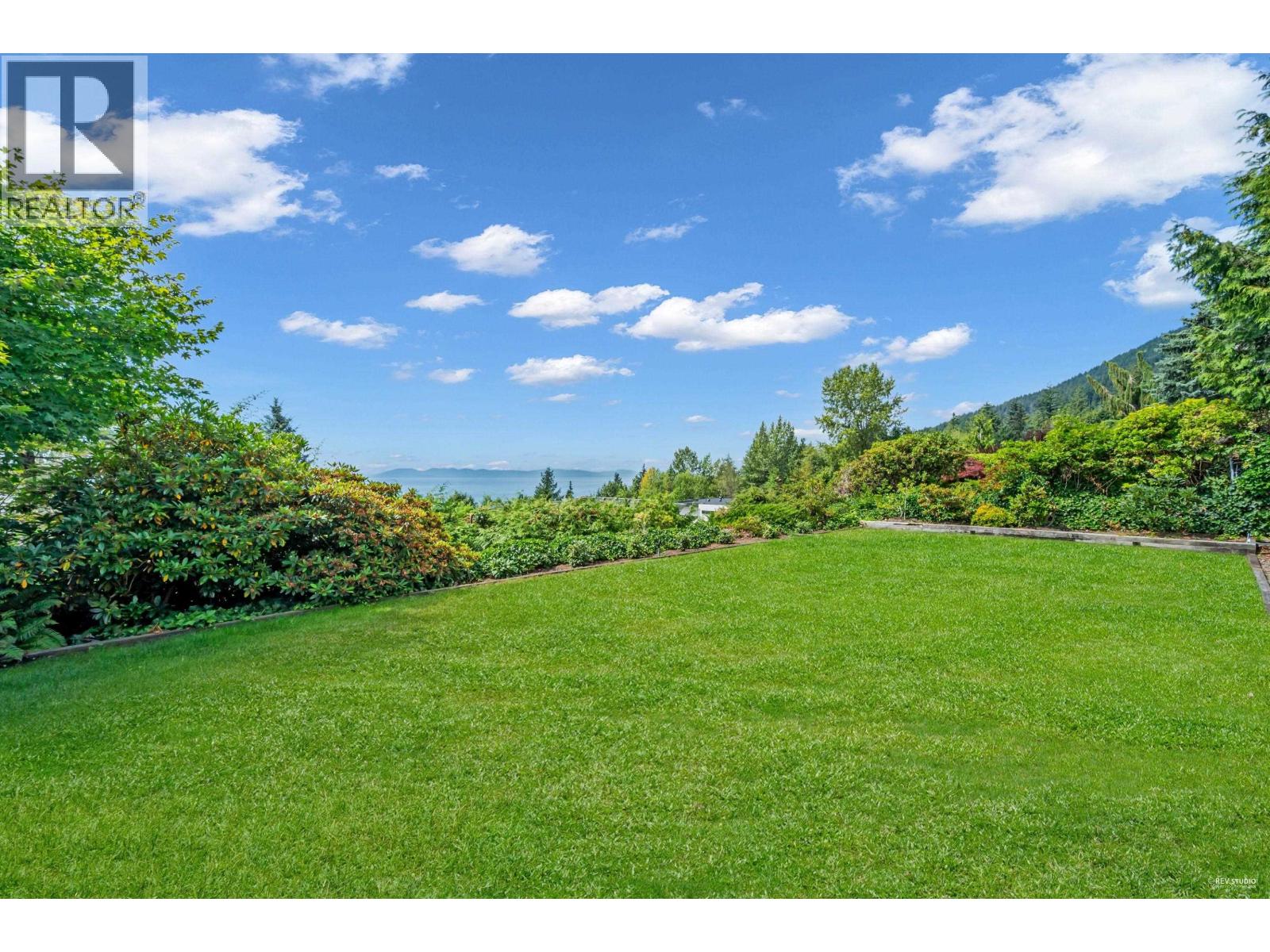 2662 Chelsea Place, West Vancouver, British Columbia  V7S 3E5 - Photo 36 - R3038822