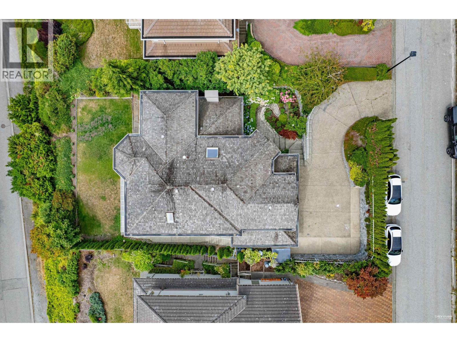 2662 Chelsea Place, West Vancouver, British Columbia  V7S 3E5 - Photo 39 - R3038822