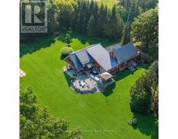 1043 QUEEN STREET, howick, Ontario