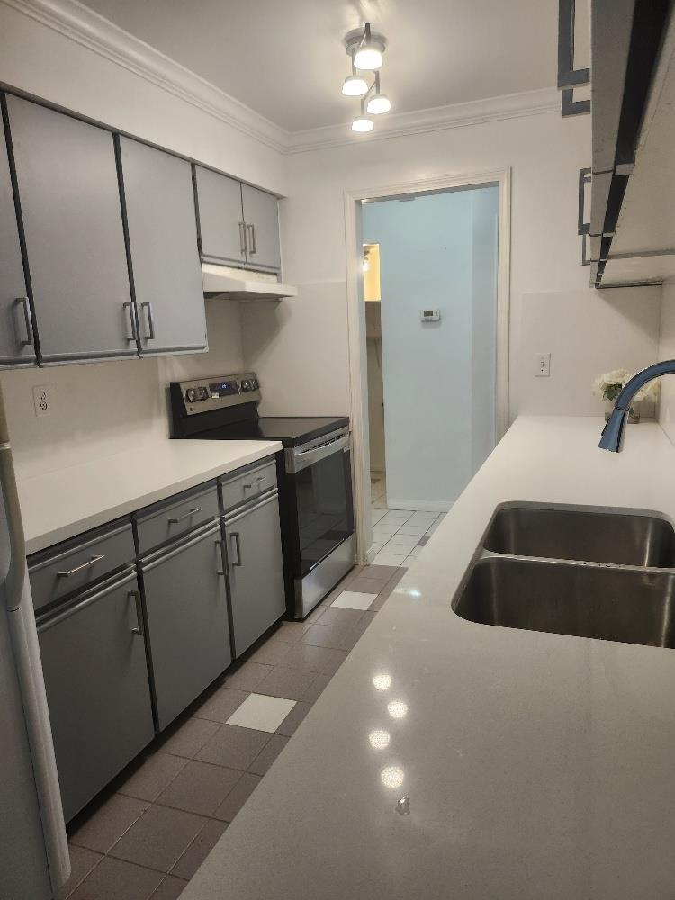 121 14159 104 Avenue, Surrey, British Columbia  V3T 1X6 - Photo 10 - R3038797