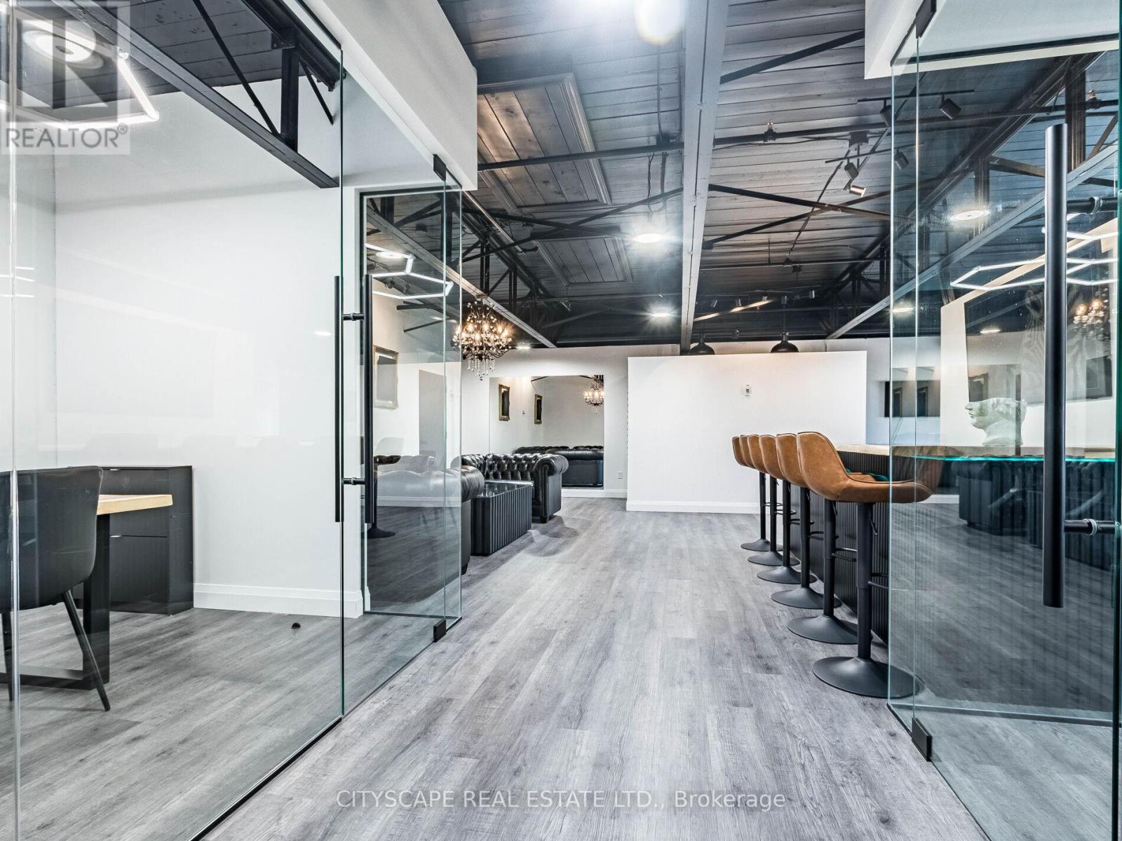 202 - 105 BROCKHOUSE ROAD, Toronto, Ontario