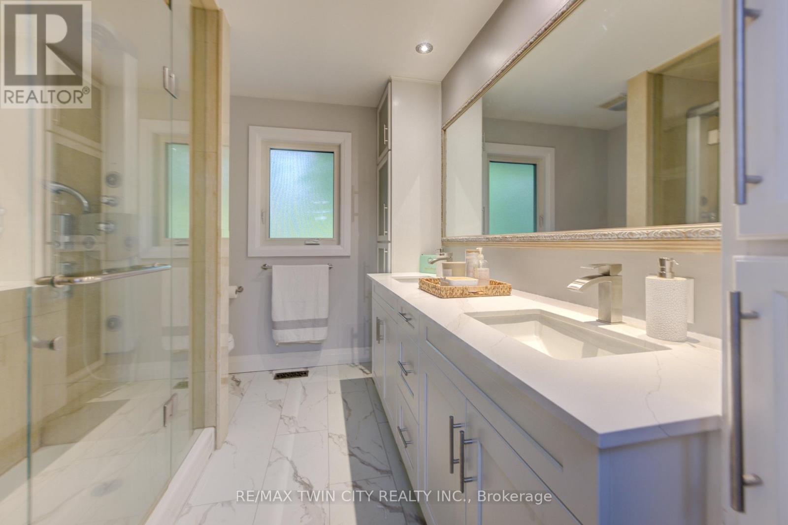 2080 Beaverdale Road, Cambridge, Ontario  N3H 4R7 - Photo 25 - X12353933