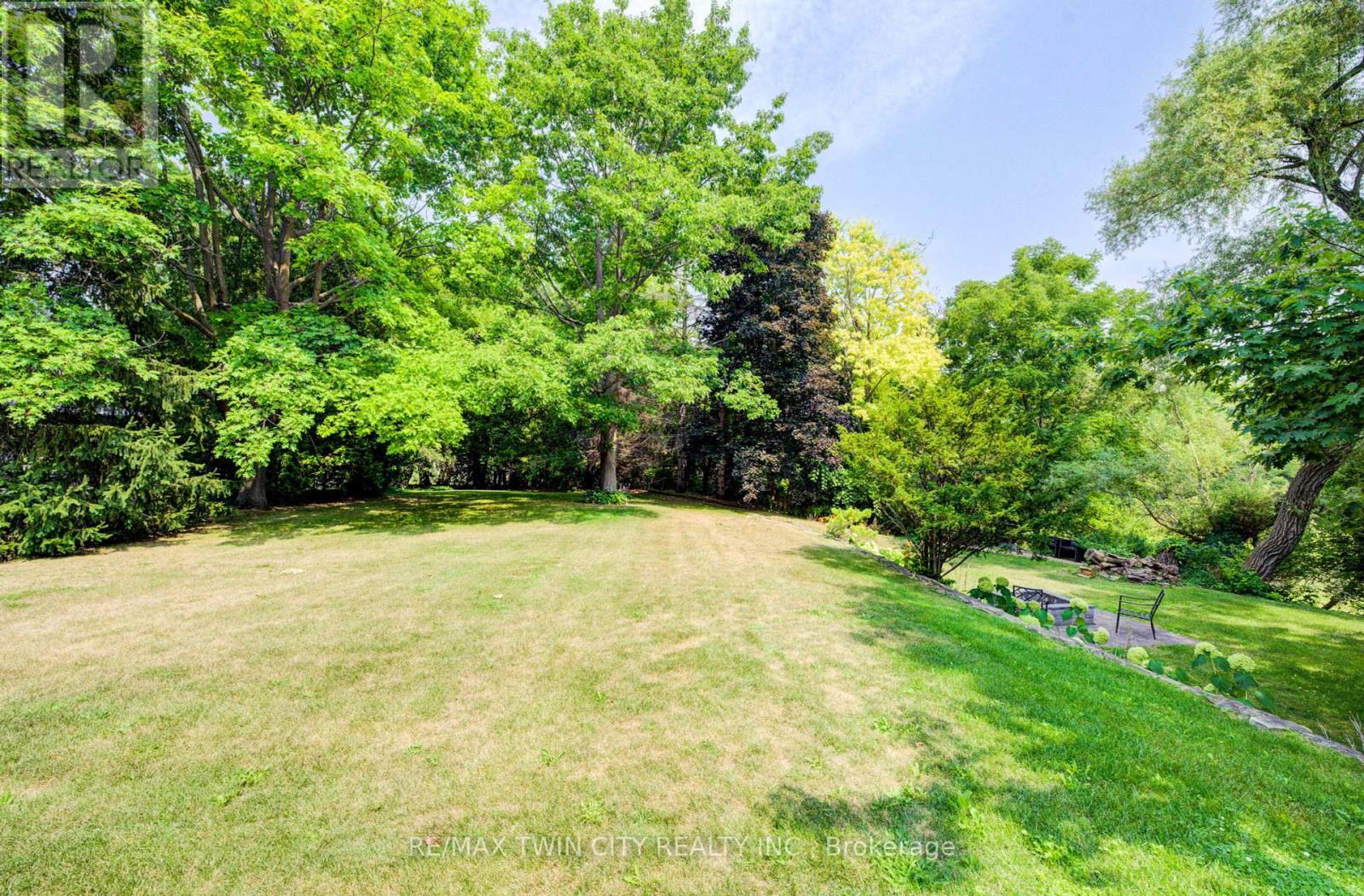 2080 Beaverdale Road, Cambridge, Ontario  N3H 4R7 - Photo 39 - X12353933