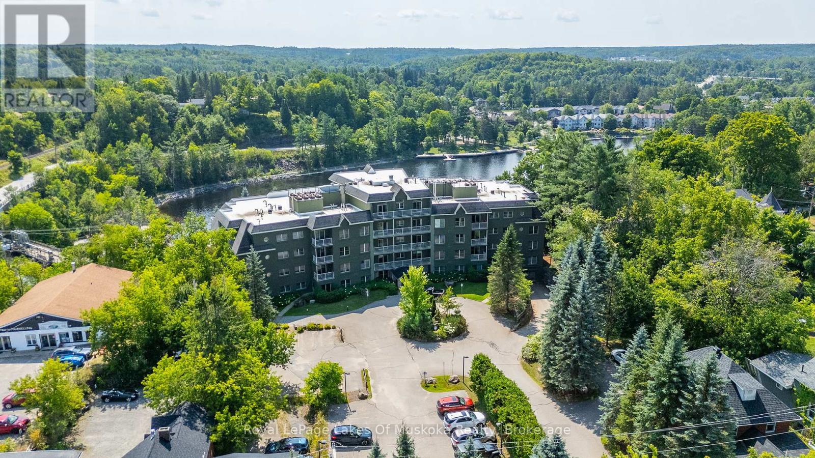 308 - 24 Ontario Street, Bracebridge, Ontario  P1L 2H5 - Photo 2 - X12353943