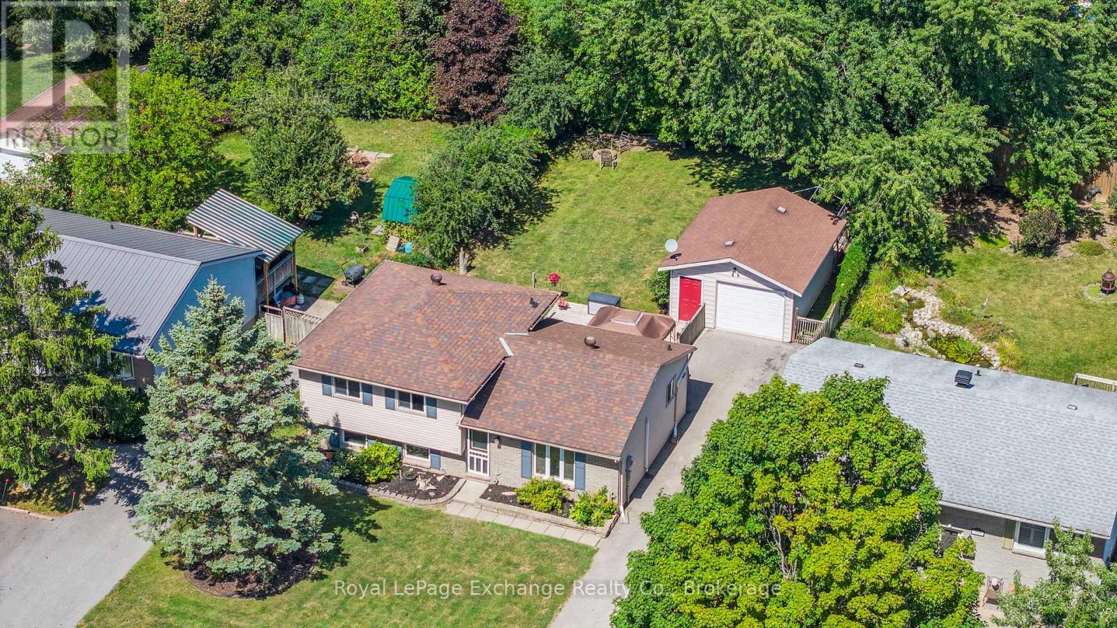 759 Palmateer Drive, Kincardine, Ontario  N2Z 1R8 - Photo 3 - X12353957