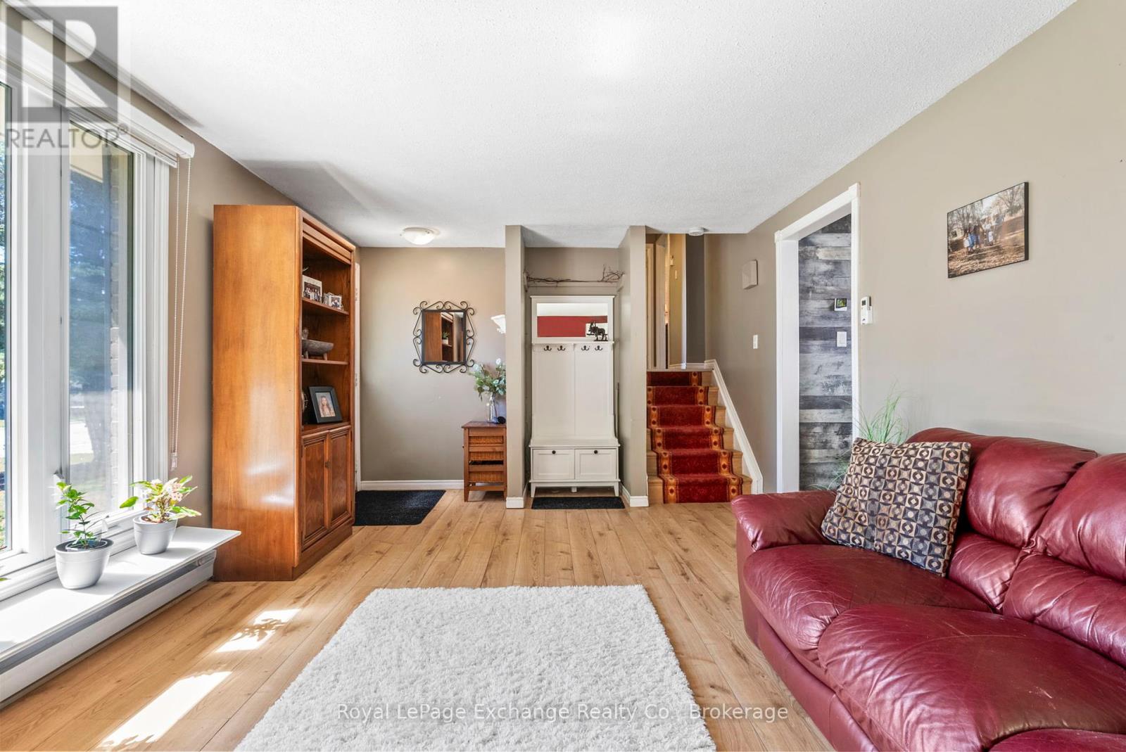 759 Palmateer Drive, Kincardine, Ontario  N2Z 1R8 - Photo 8 - X12353957