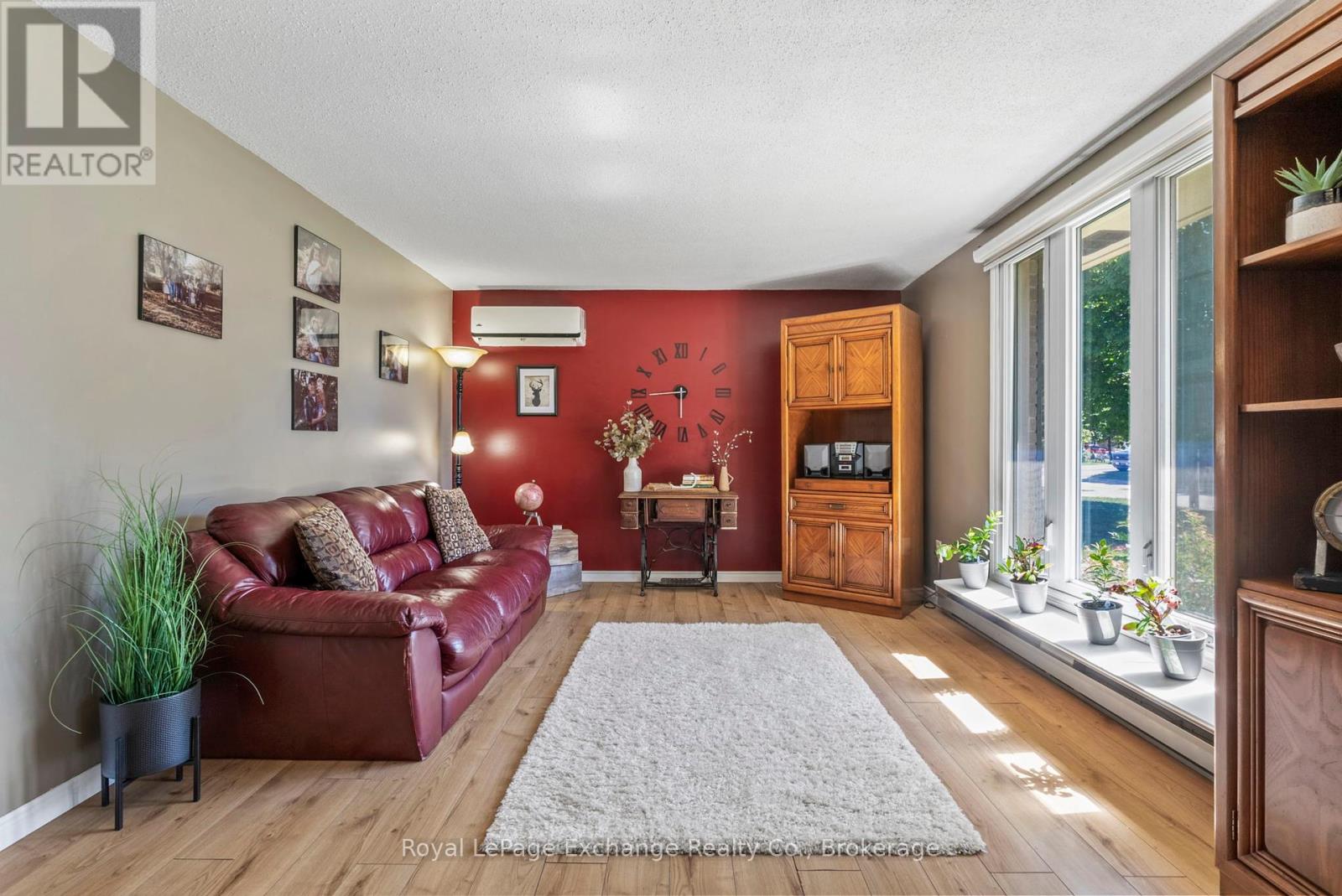 759 Palmateer Drive, Kincardine, Ontario  N2Z 1R8 - Photo 9 - X12353957