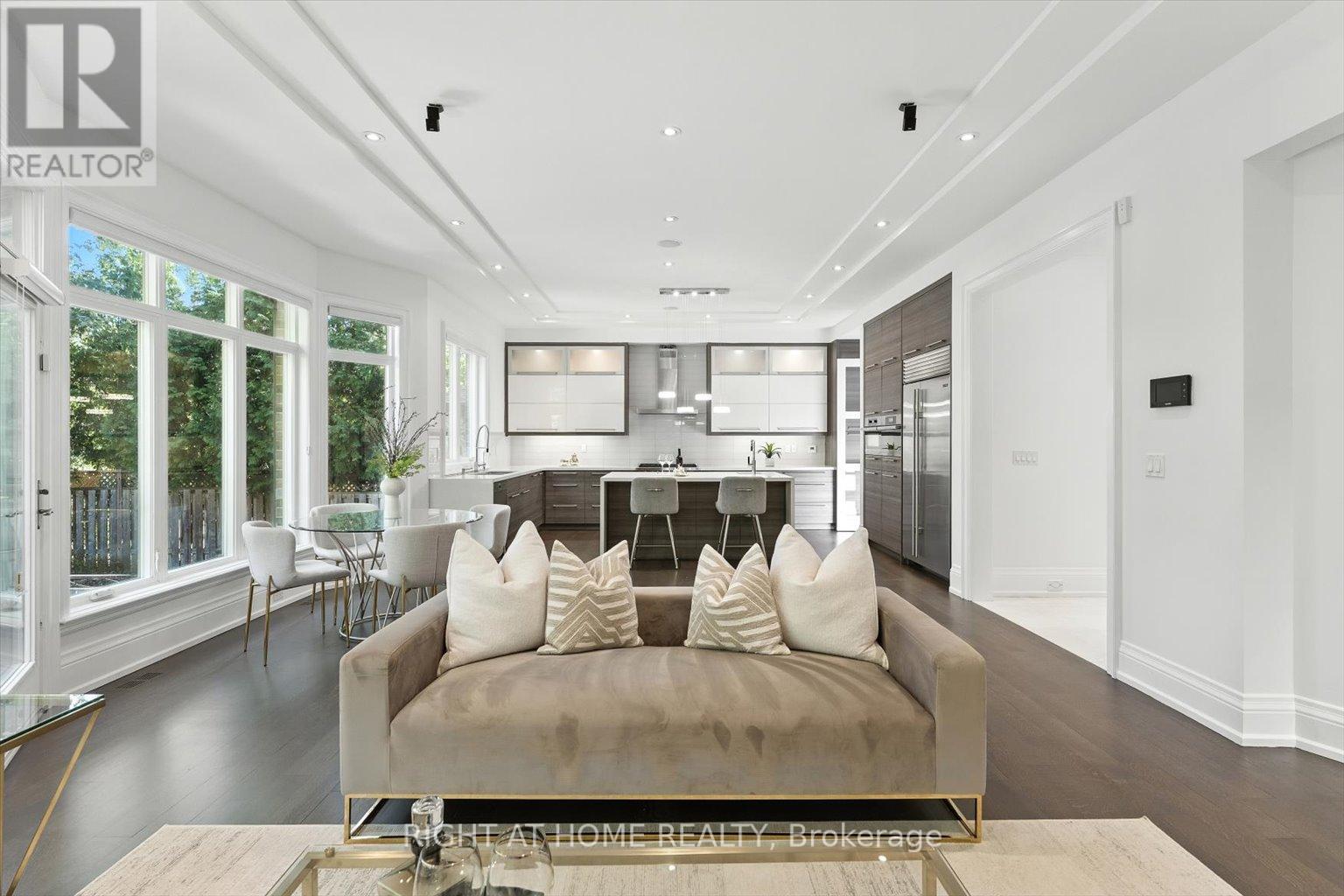 392 Princess Avenue, Toronto, Ontario  M2N 3S9 - Photo 18 - C12353180