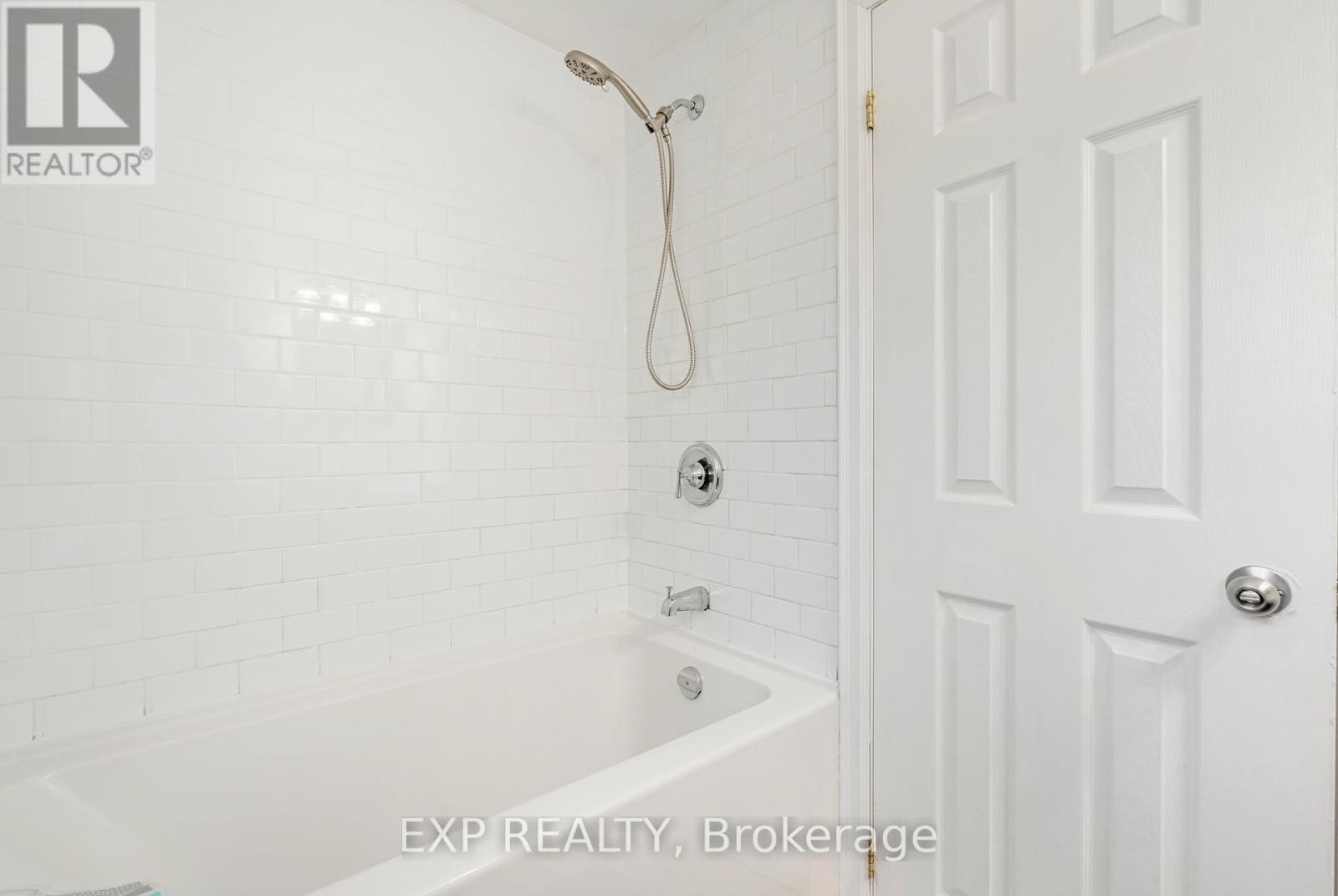 88 Rand Street S, Hamilton, Ontario  L8J 1A8 - Photo 29 - X12353939