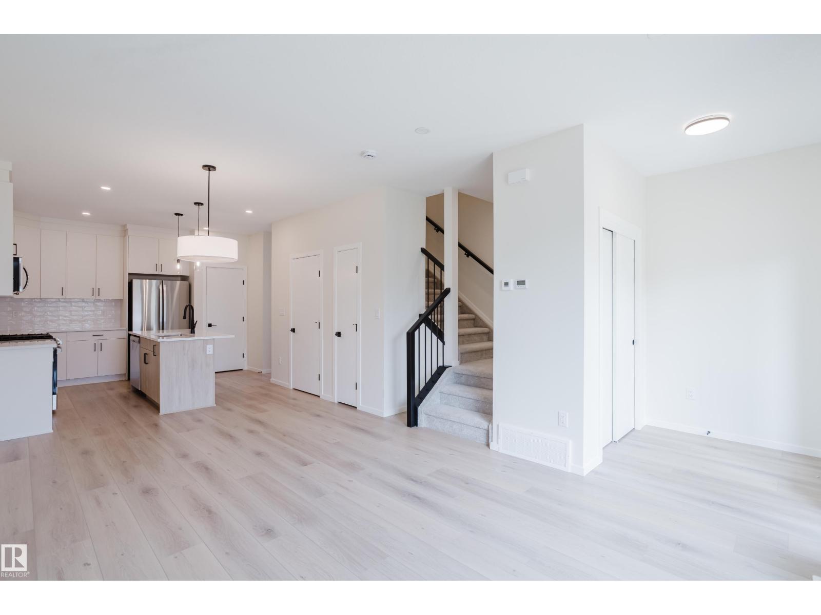 Property at 10463/65/67/69 159 ST NW image 5