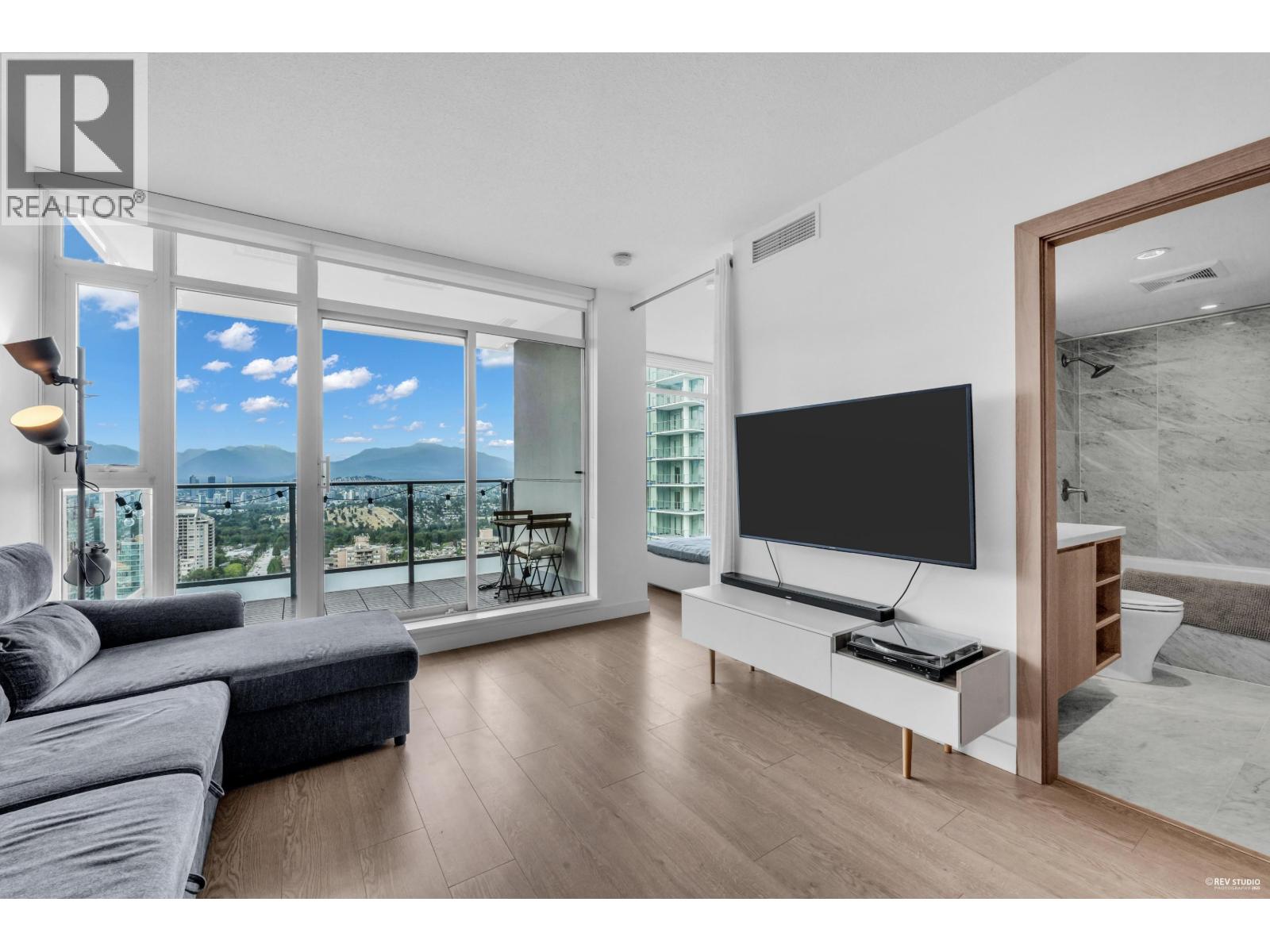 3308 6538 Nelson Avenue, Burnaby, British Columbia  V5H 0G5 - Photo 1 - R3038681