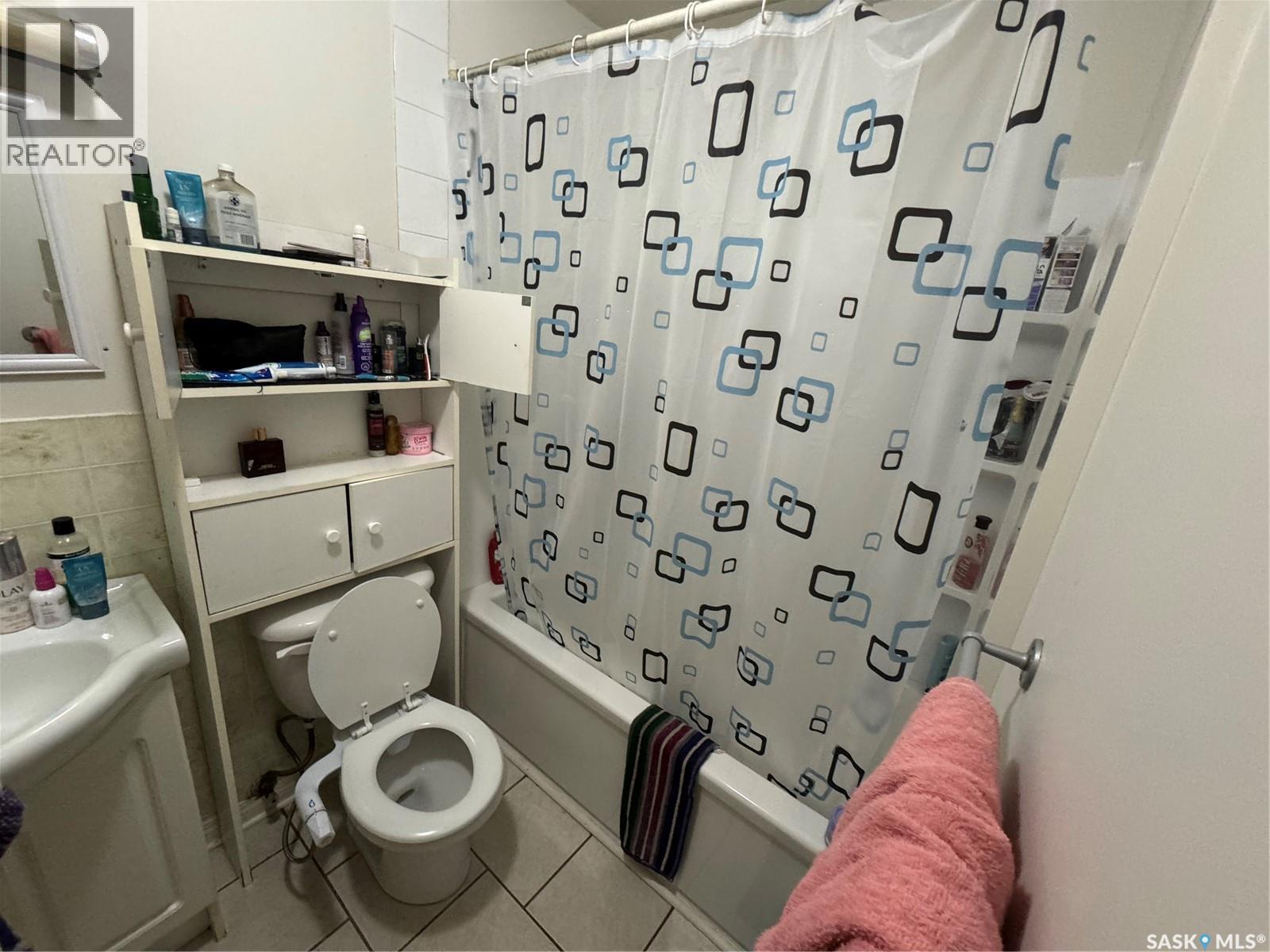 421 Mckenzie Street, Outlook, Saskatchewan  S0L 2N0 - Photo 10 - SK016078