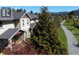 107 2253 Townsend Rd Sooke Vill Core