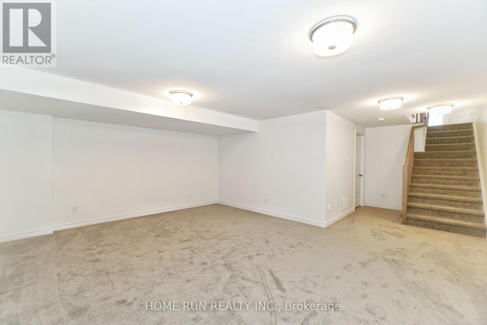 517 Sonmarg Crescent, Ottawa, Ontario  K2J 0V1 - Photo 33 - X12354018