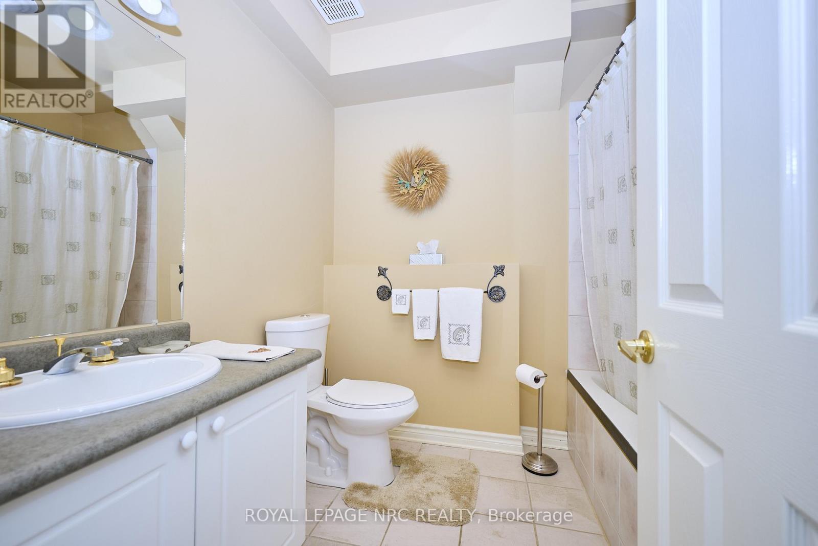 8105 Citation Road, Niagara Falls, Ontario  L2H 3H7 - Photo 28 - X12354000
