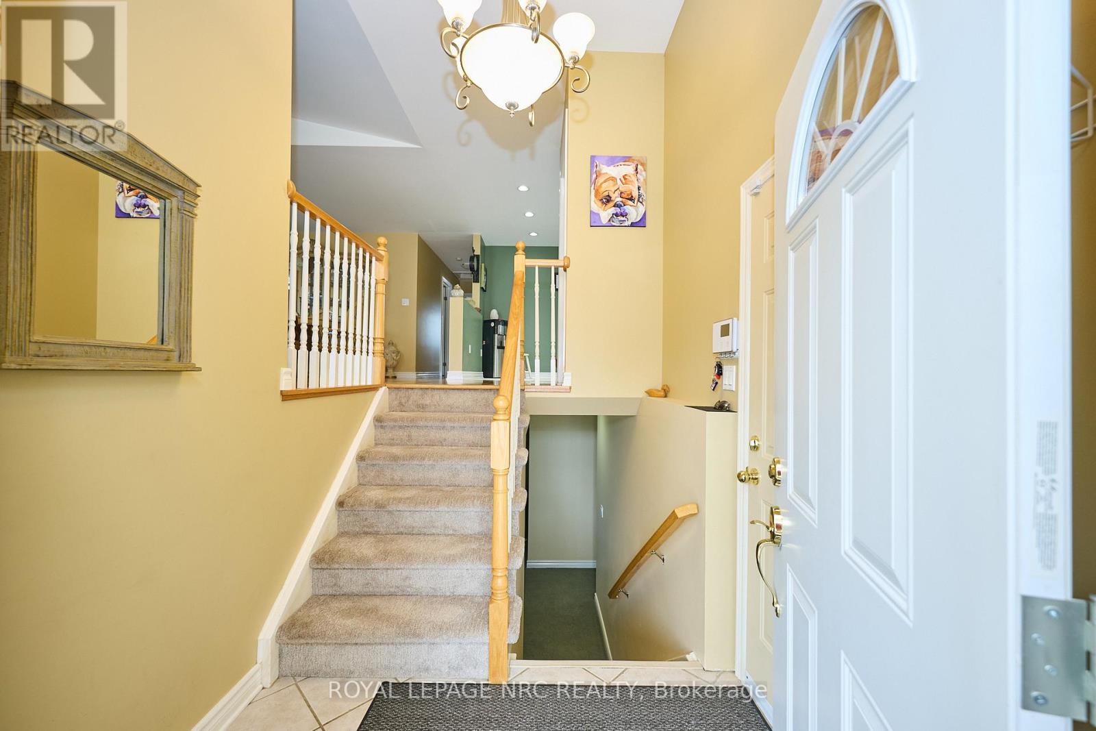 8105 Citation Road, Niagara Falls, Ontario  L2H 3H7 - Photo 4 - X12354000