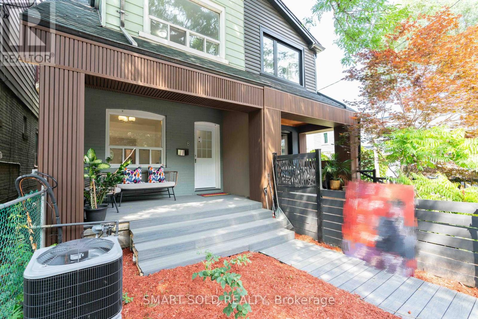 Property at 8 HANSON STREET image 3