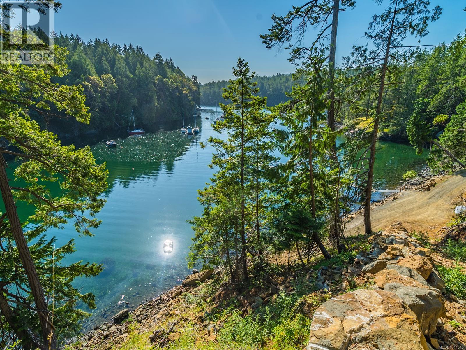 61 SPRING BAY Rd, Lasqueti Island, British Columbia