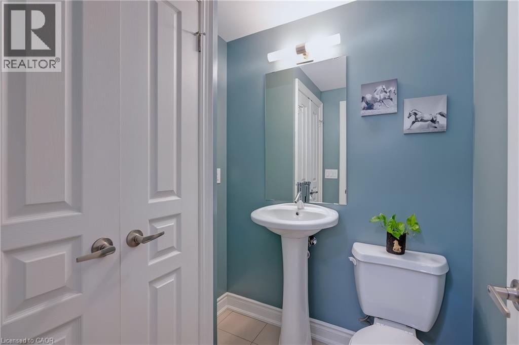 1940 Ironstone Drive Unit# 407, Burlington, Ontario  L7L 0E4 - Photo 7 - 40761923
