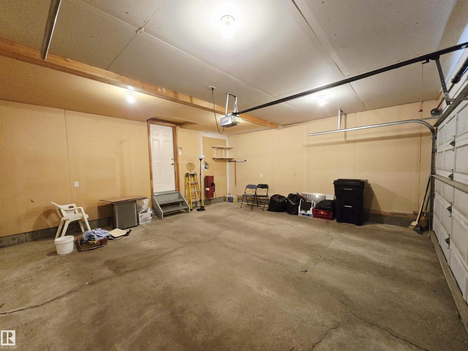 738 Burton Cr Nw, Edmonton, Alberta  T6R 2J3 - Photo 53 - E4453780