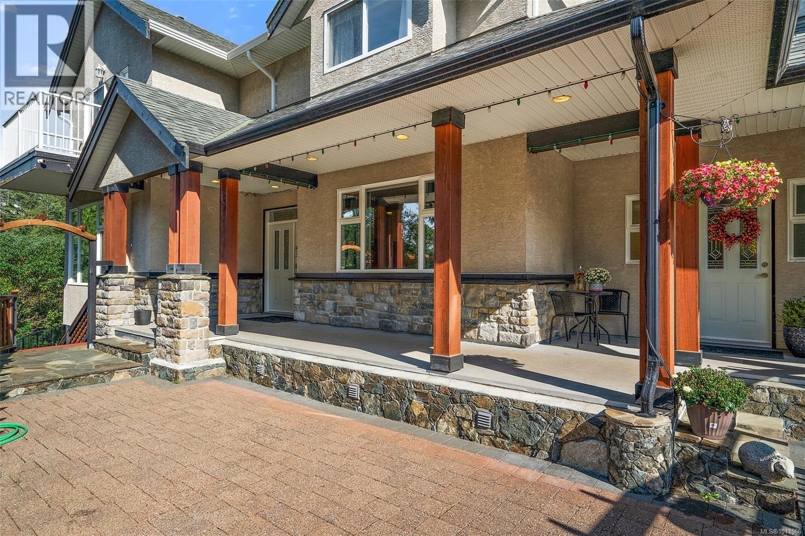 3965 Hi-Mount Dr, Metchosin, British Columbia  V9C 3V9 - Photo 2 - 1011566