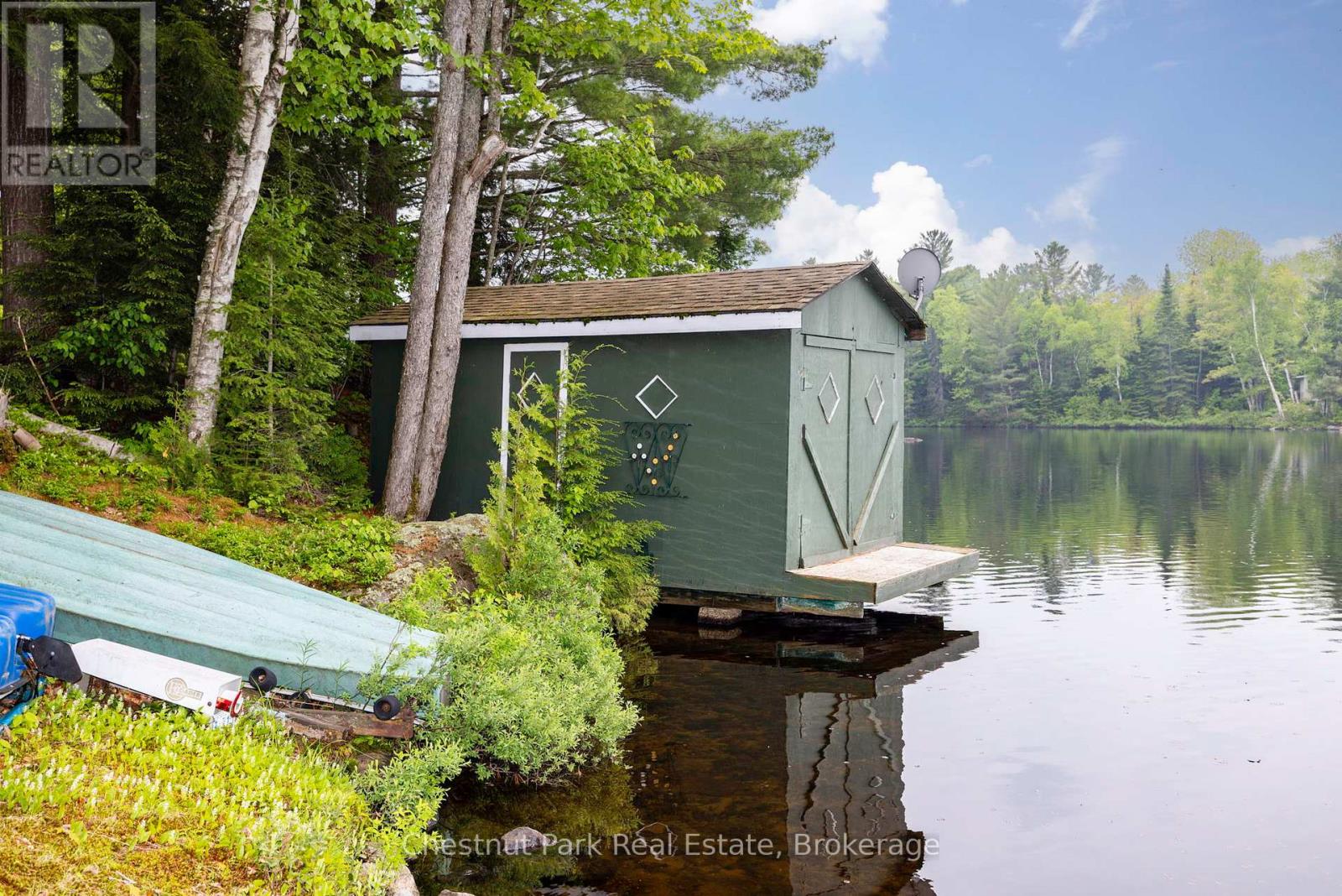 4 Mallard Lane, Lake Of Bays, Ontario  P0B 1A0 - Photo 35 - X12354080